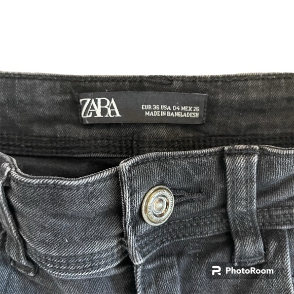 Zara Denim Jeans - Picture 3 of 4